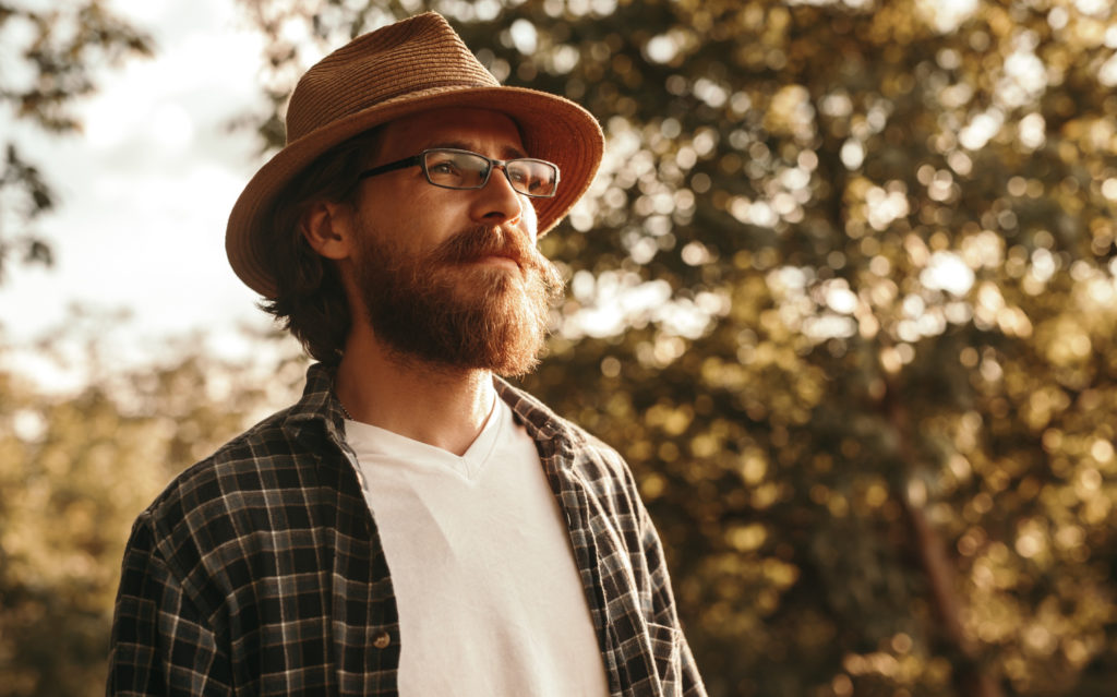 Każdy mężczyzna powinien znaleźć w tej kolekcji oprawki idealne dla siebie i swojego stylu